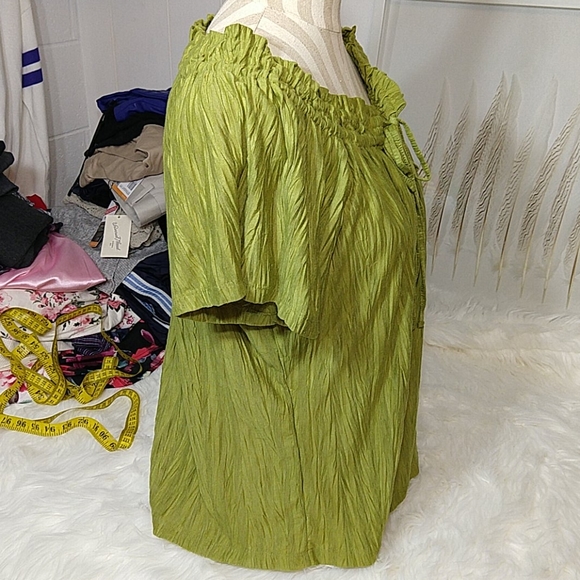 Rafaela Green Versatile Adjustable Neck Top sz XL - Picture 2 of 8